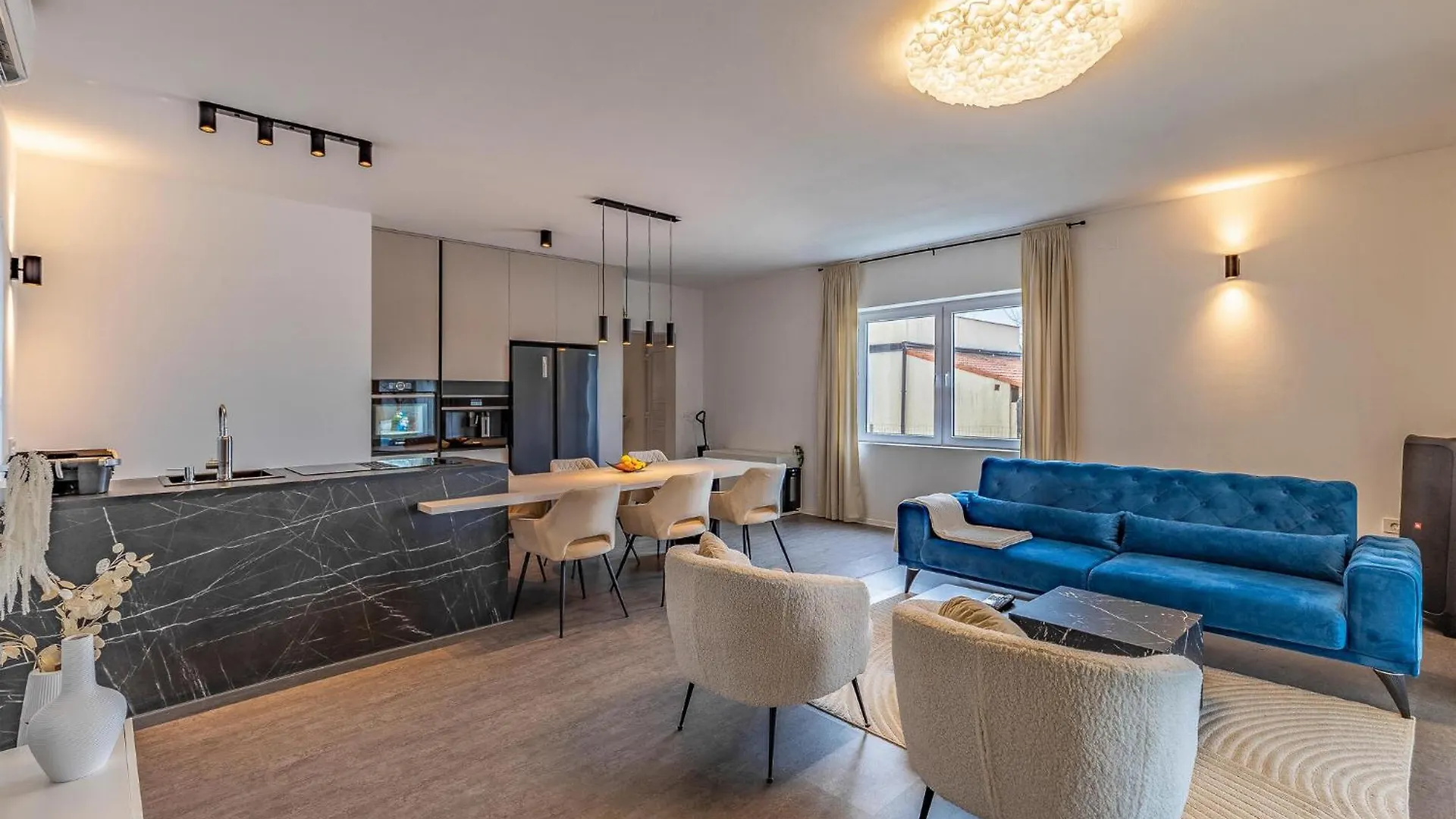Lovely Home In Loborika With Kitchen 0*,